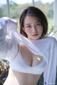 新田あゆな「日本女子高生評選2019冠軍」，清純派短髮美女展示天真爛漫