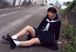 【特輯】22歲葉月翼以最適合校服，「王道清純派」形象帶來純真誘惑