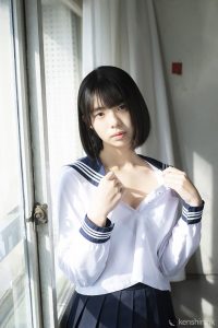 「菊地姬奈」日劇電影演連續演出中，憑17歲青春好身材人氣爆發