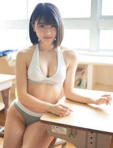 山田南實脫離偶像身份，以短髮正統派美少女形象進攻寫真界